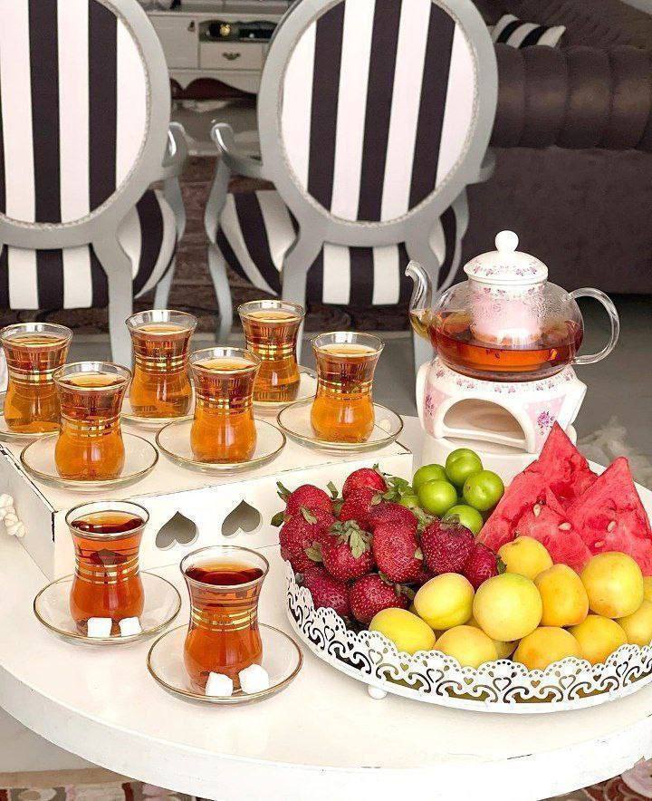 استکان کمرباریک لاو ترکیه 12 پارچه همراه نعلبکی