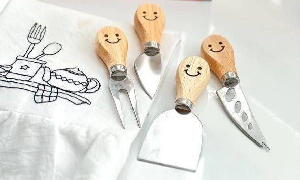 استند و کارد 4عددی صبحانه خوری وارداتی دسته بامبو
